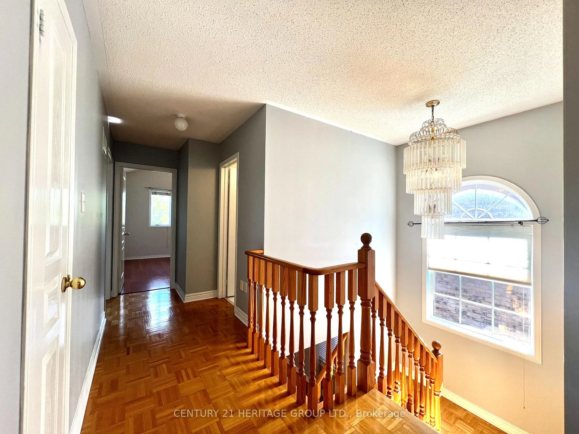 Photo 10 of 80 Belvia Drive, Vaughan, Patterson — HOMEH