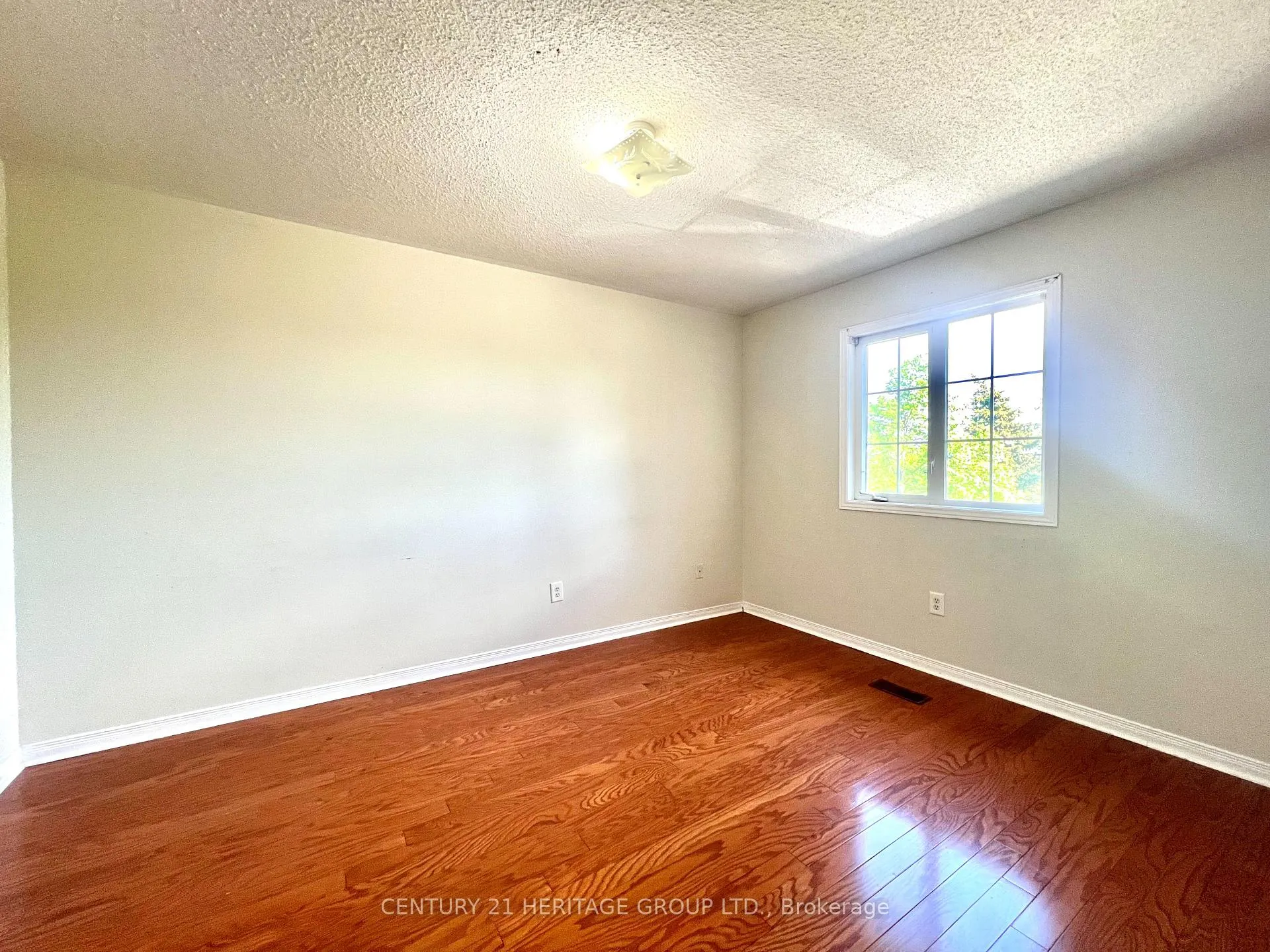 Photo 17 of 80 Belvia Drive, Vaughan, Patterson — HOMEH