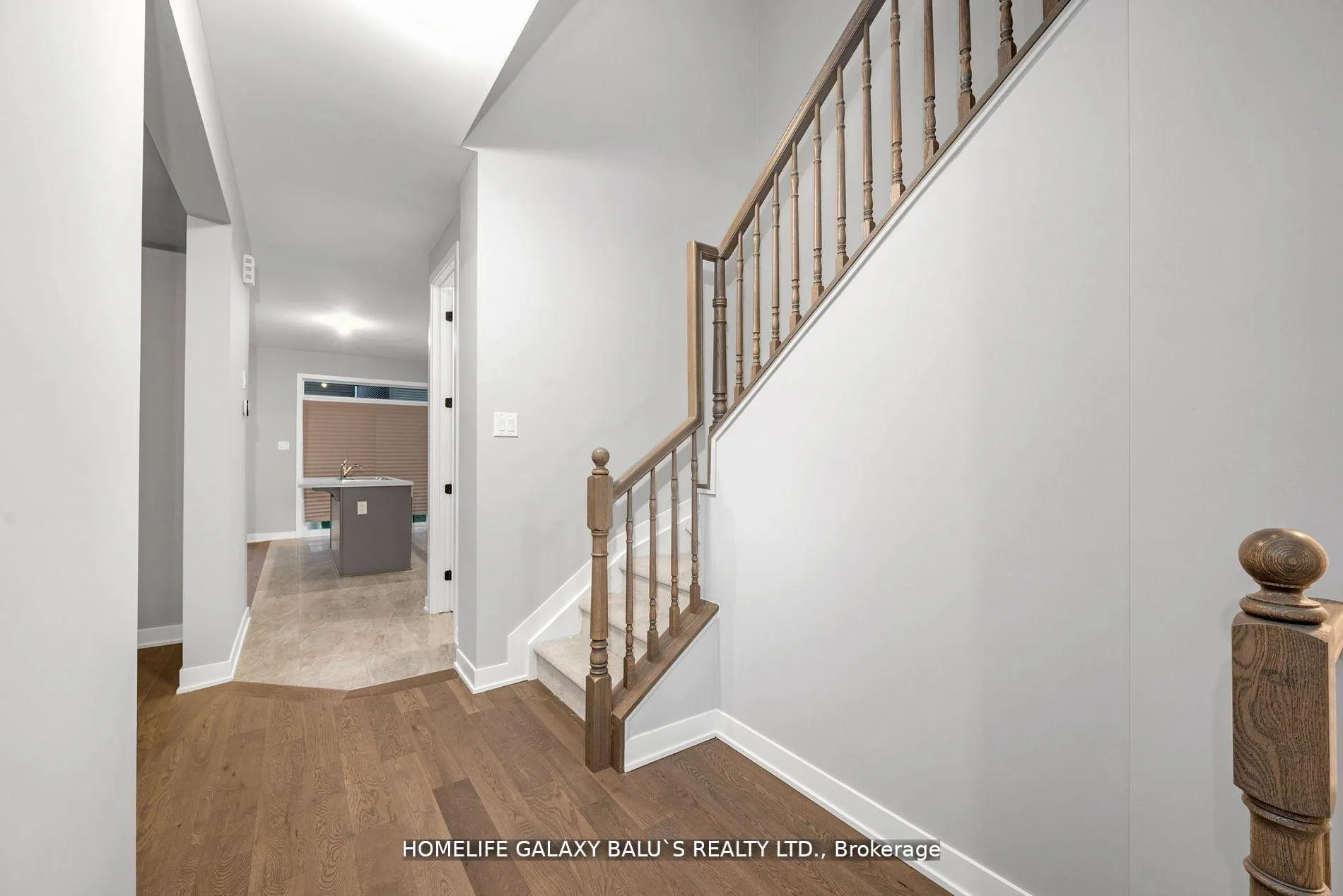 Photo 4 of 308 Crossway Terrace, Ottawa, Stittsville (North) — HOMEH