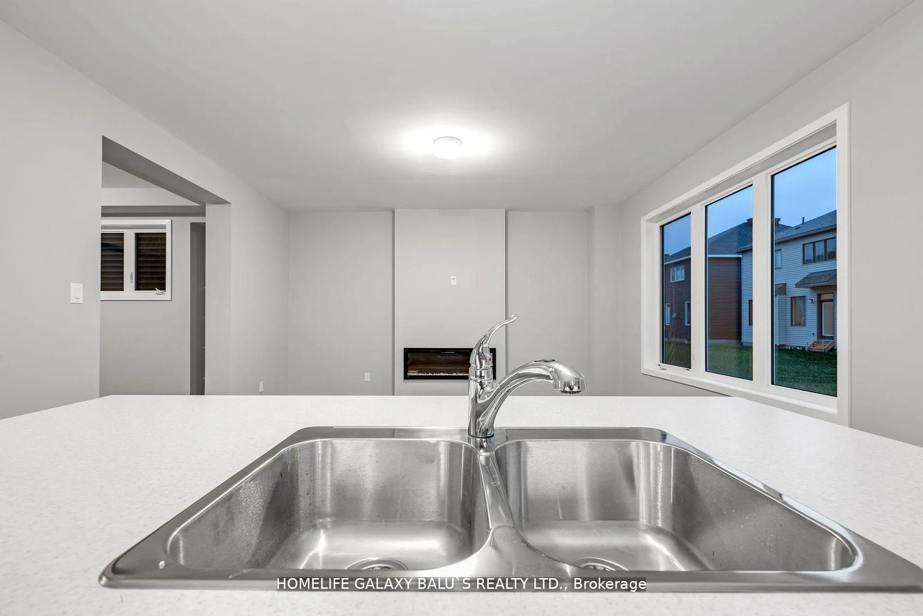 Photo 14 of 308 Crossway Terrace, Ottawa, Stittsville (North) — HOMEH