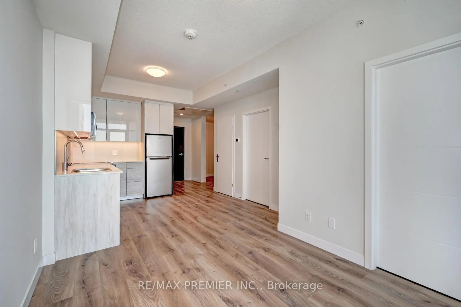Photo 2 of Unit 813, 60 Frederick Street, Kitchener — HOMEH