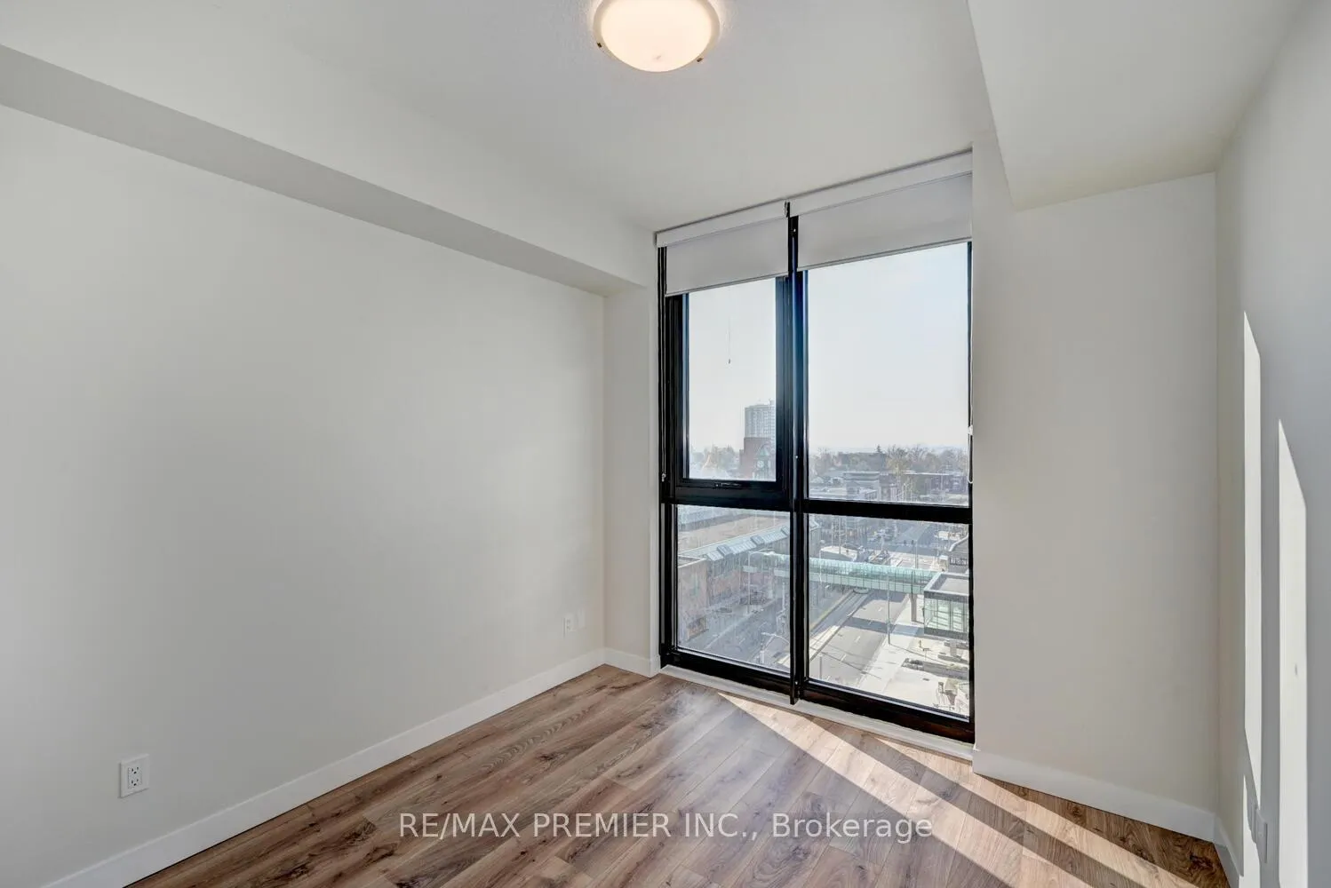 Photo 11 of Unit 813, 60 Frederick Street, Kitchener — HOMEH
