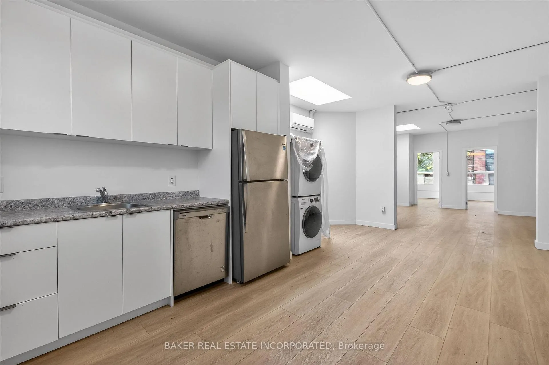 Photo 5 of Unit 2, 922 Queen Street E, Toronto, South Riverdale — HOMEH