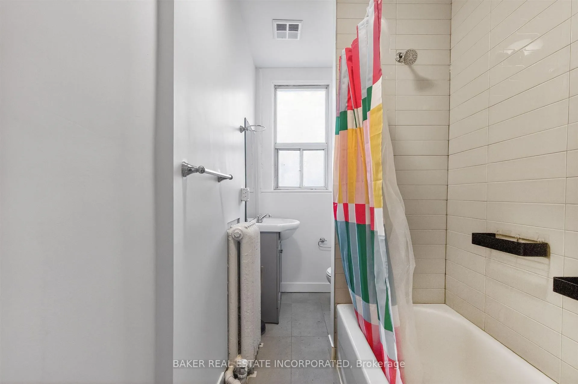 Photo 17 of Unit 2, 922 Queen Street E, Toronto, South Riverdale — HOMEH