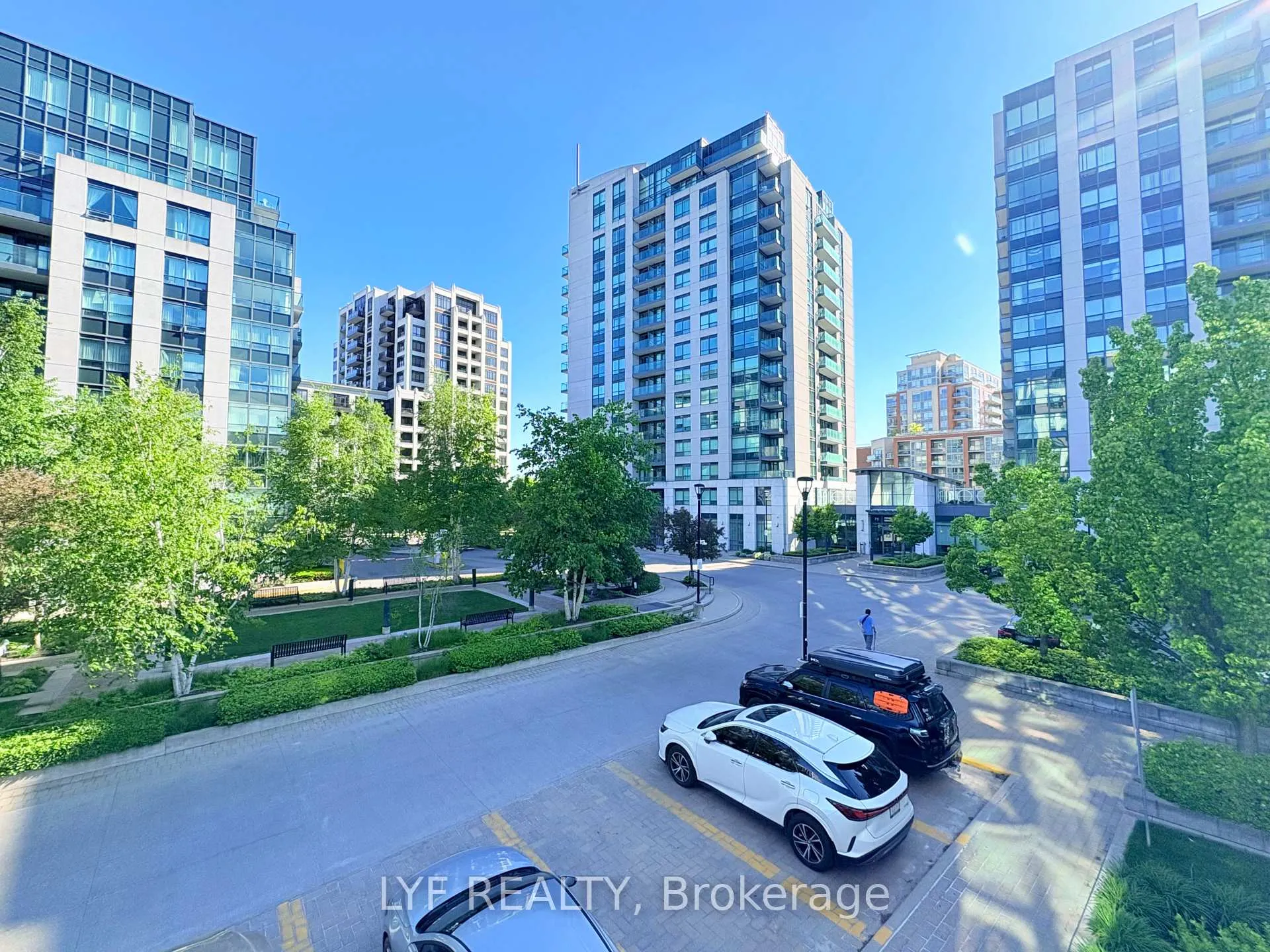 Photo 2 of Unit 205, 32 Clegg Road, Markham, Unionville — HOMEH