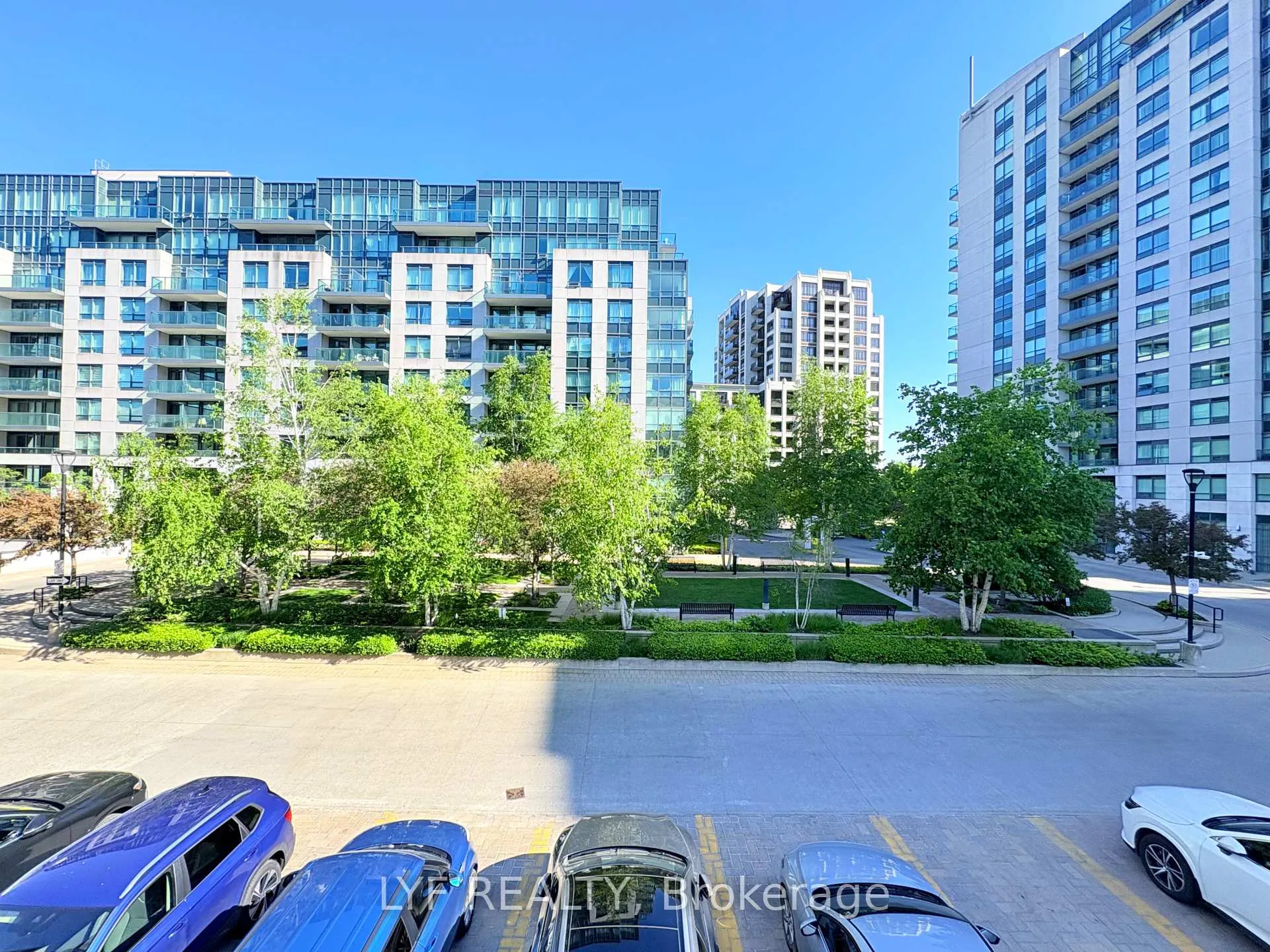 Photo 3 of Unit 205, 32 Clegg Road, Markham, Unionville — HOMEH