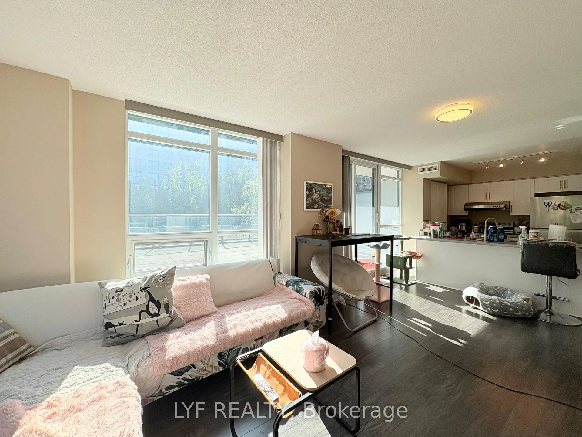 Photo 13 of Unit 205, 32 Clegg Road, Markham, Unionville — HOMEH