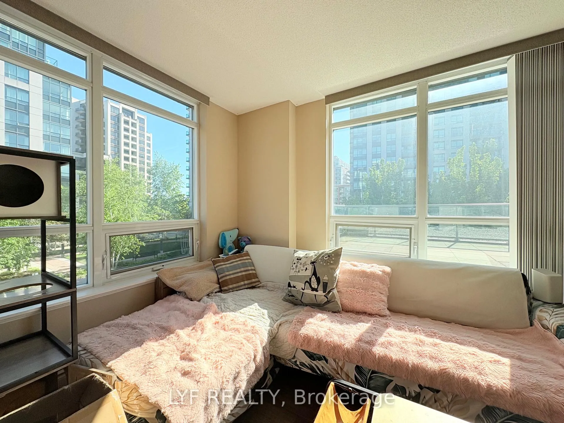 Photo 14 of Unit 205, 32 Clegg Road, Markham, Unionville — HOMEH