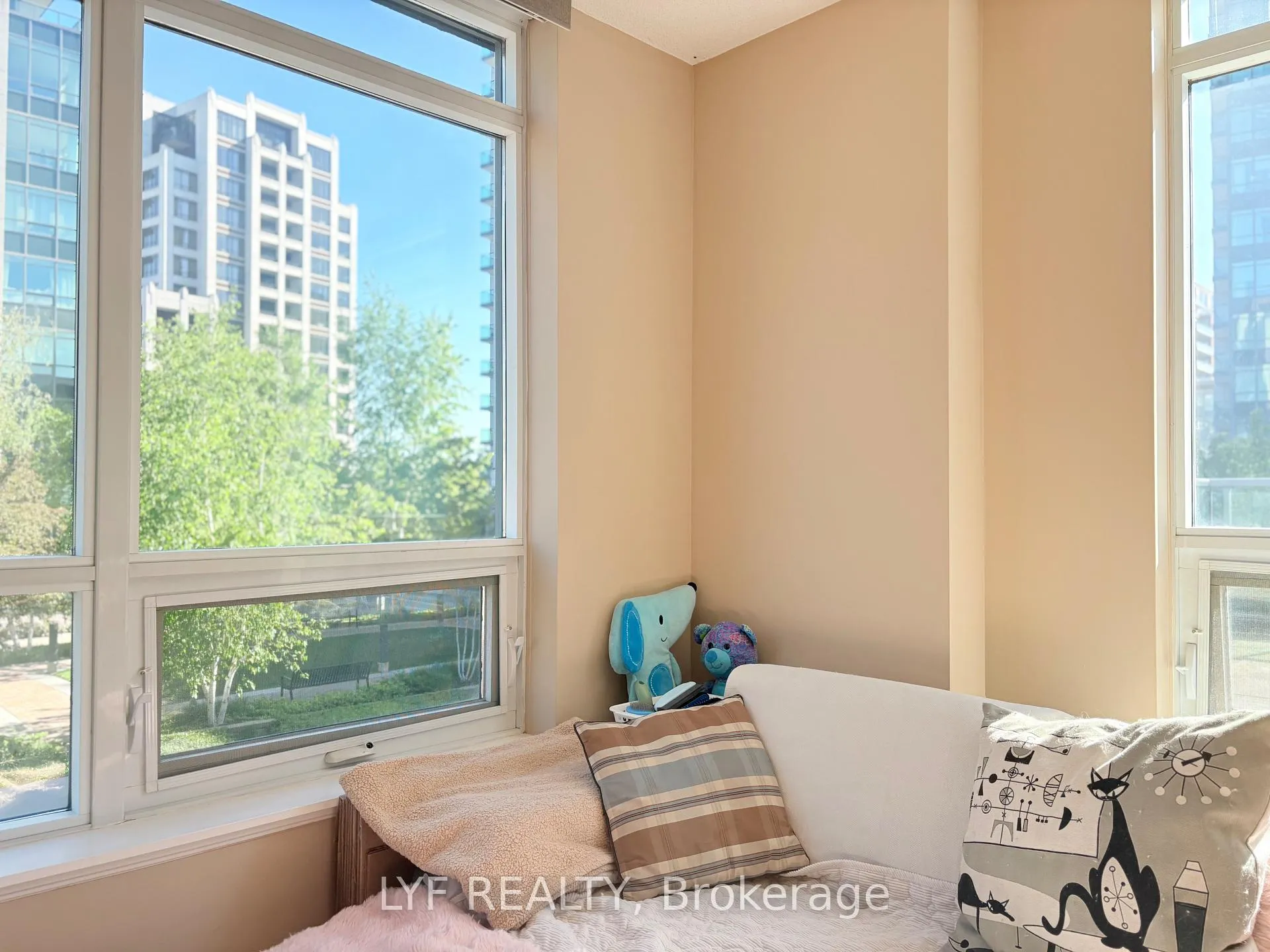 Photo 15 of Unit 205, 32 Clegg Road, Markham, Unionville — HOMEH