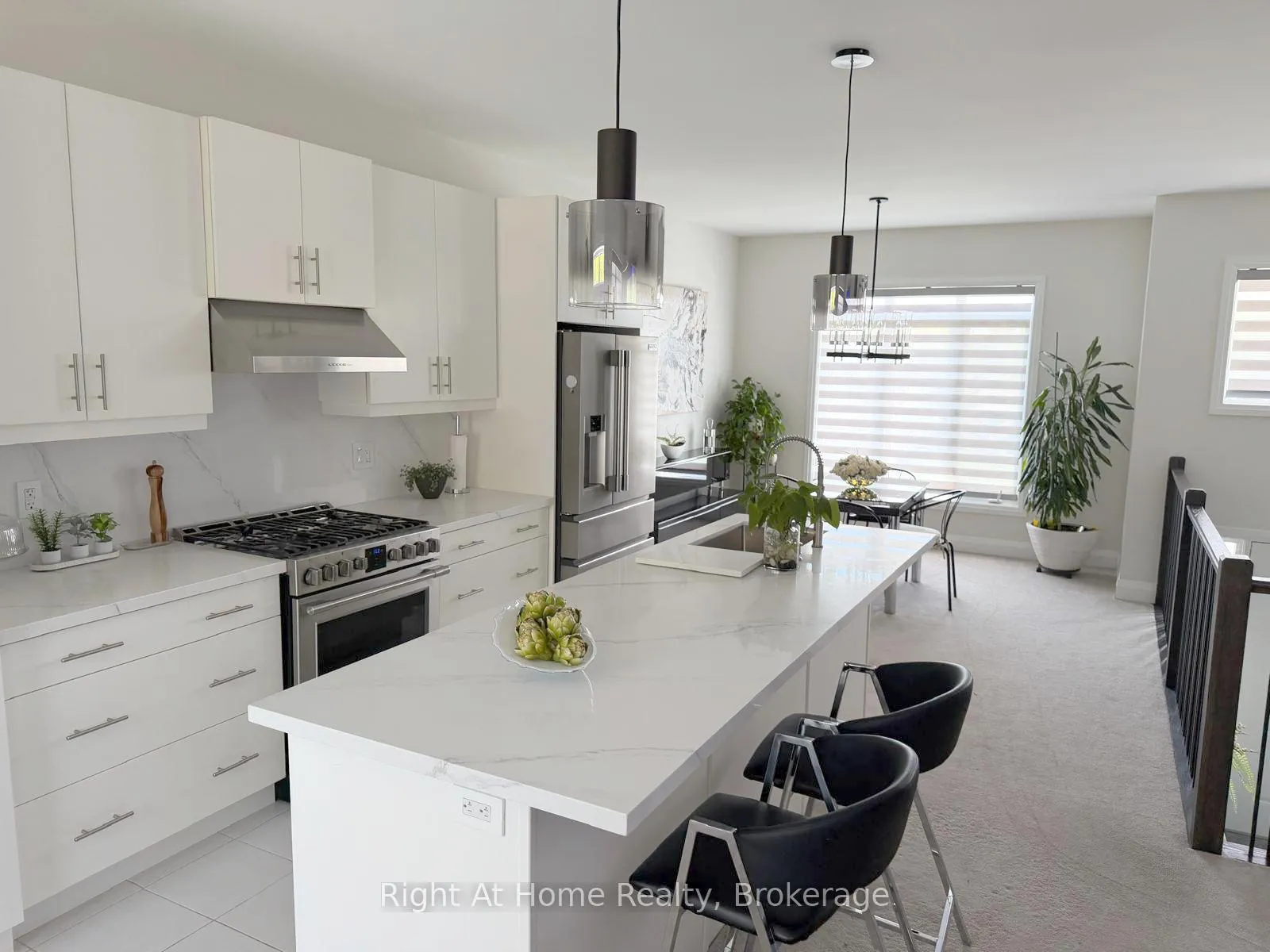 Photo 7 of 23 Ralph Dalton Boulevard, Tay, Victoria Harbour — HOMEH
