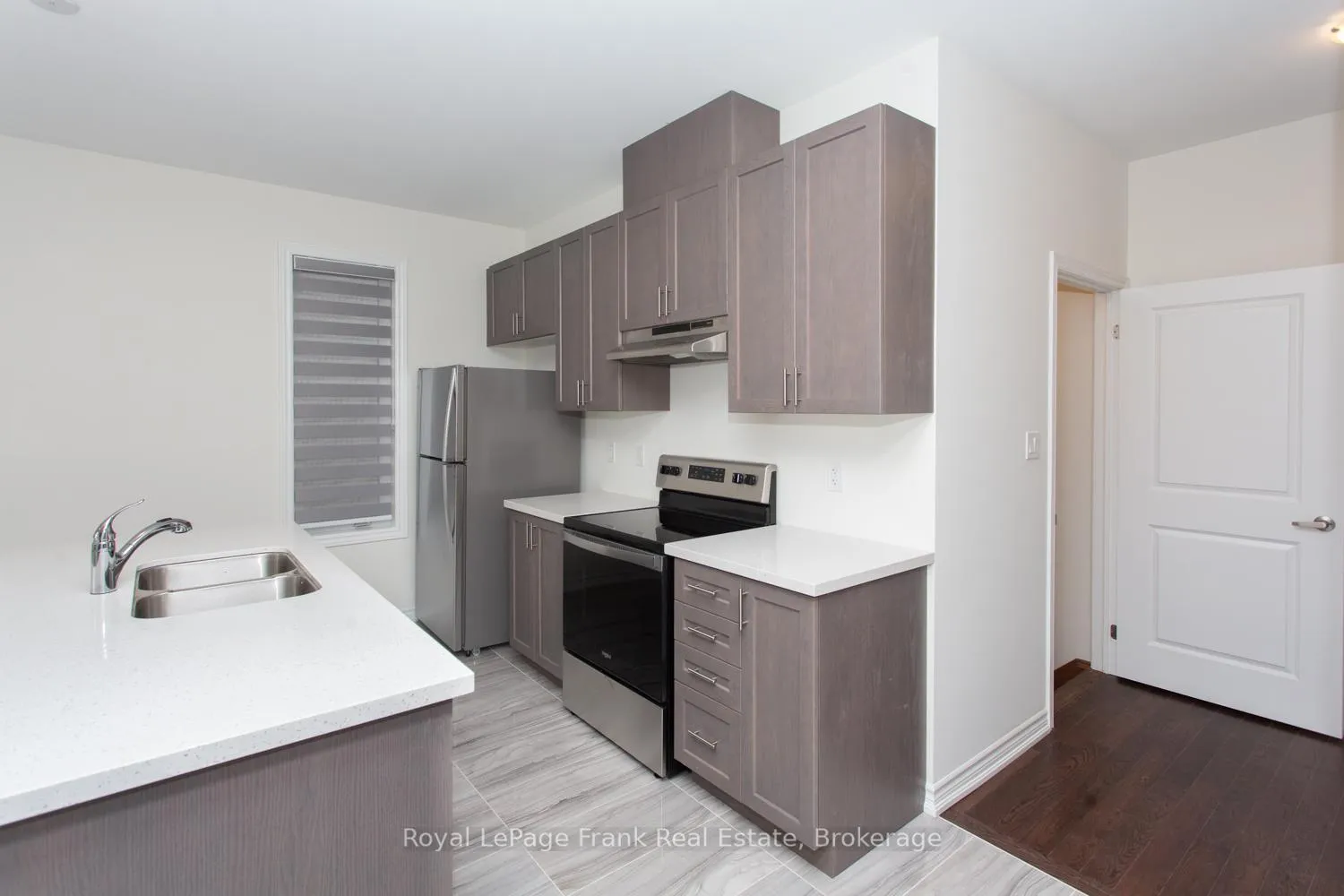 Photo 17 of 5 Hennessey Crescent, Kawartha Lakes, Lindsay — HOMEH