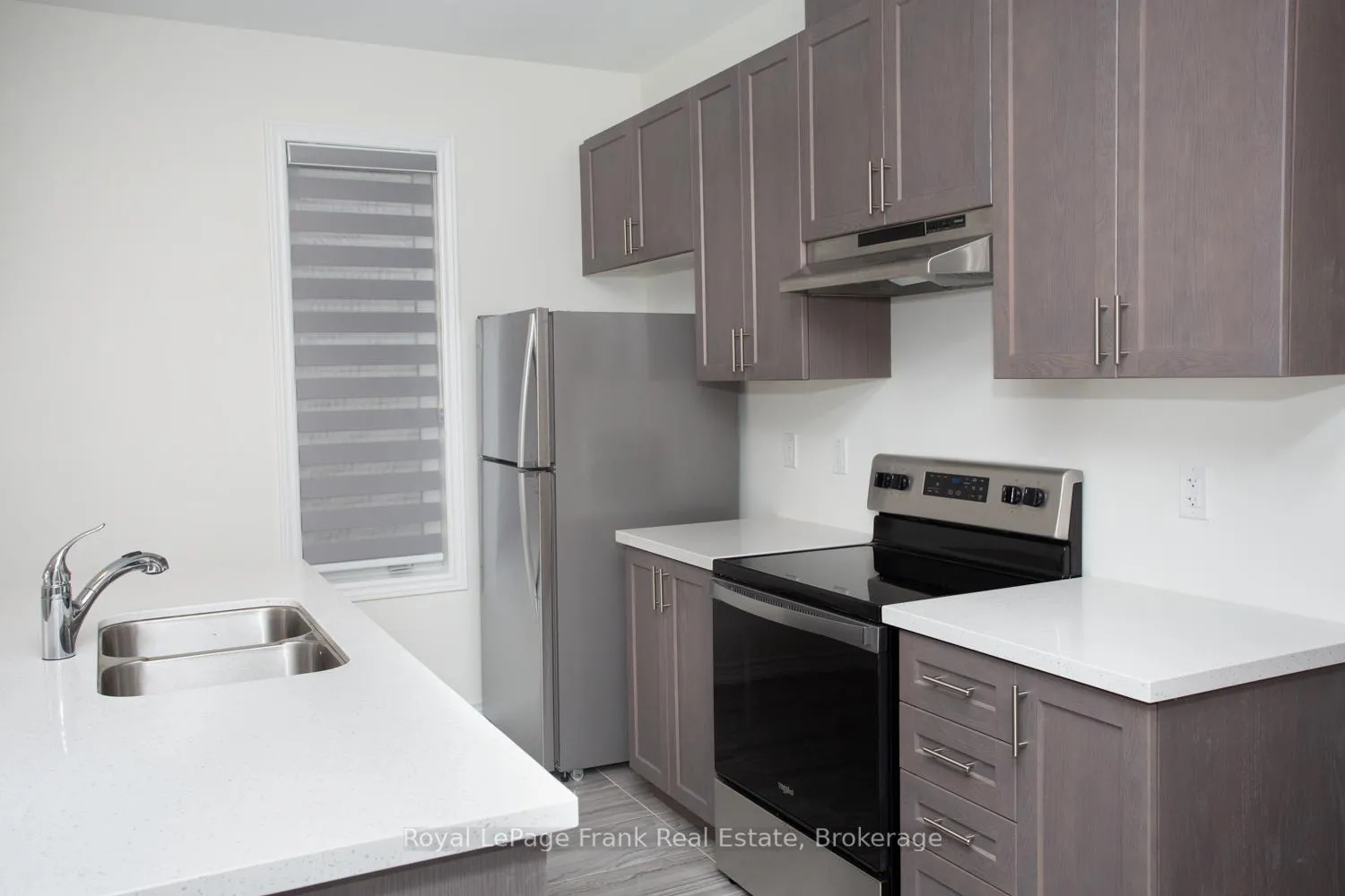 Photo 18 of 5 Hennessey Crescent, Kawartha Lakes, Lindsay — HOMEH