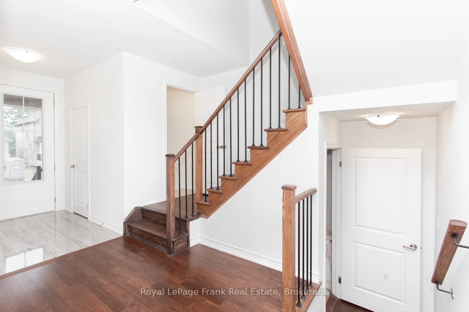 Photo 20 of 5 Hennessey Crescent, Kawartha Lakes, Lindsay — HOMEH