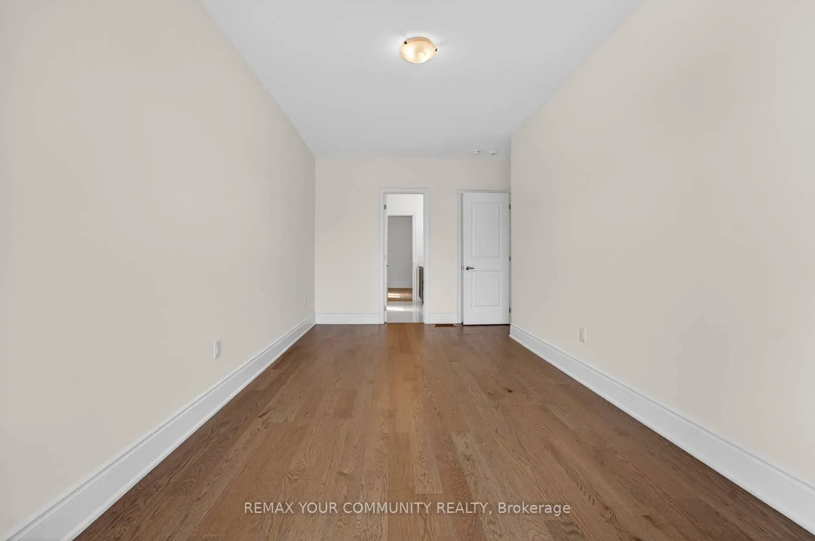 Photo 30 of 5 Garriock Hall Avenue, King, King City — HOMEH