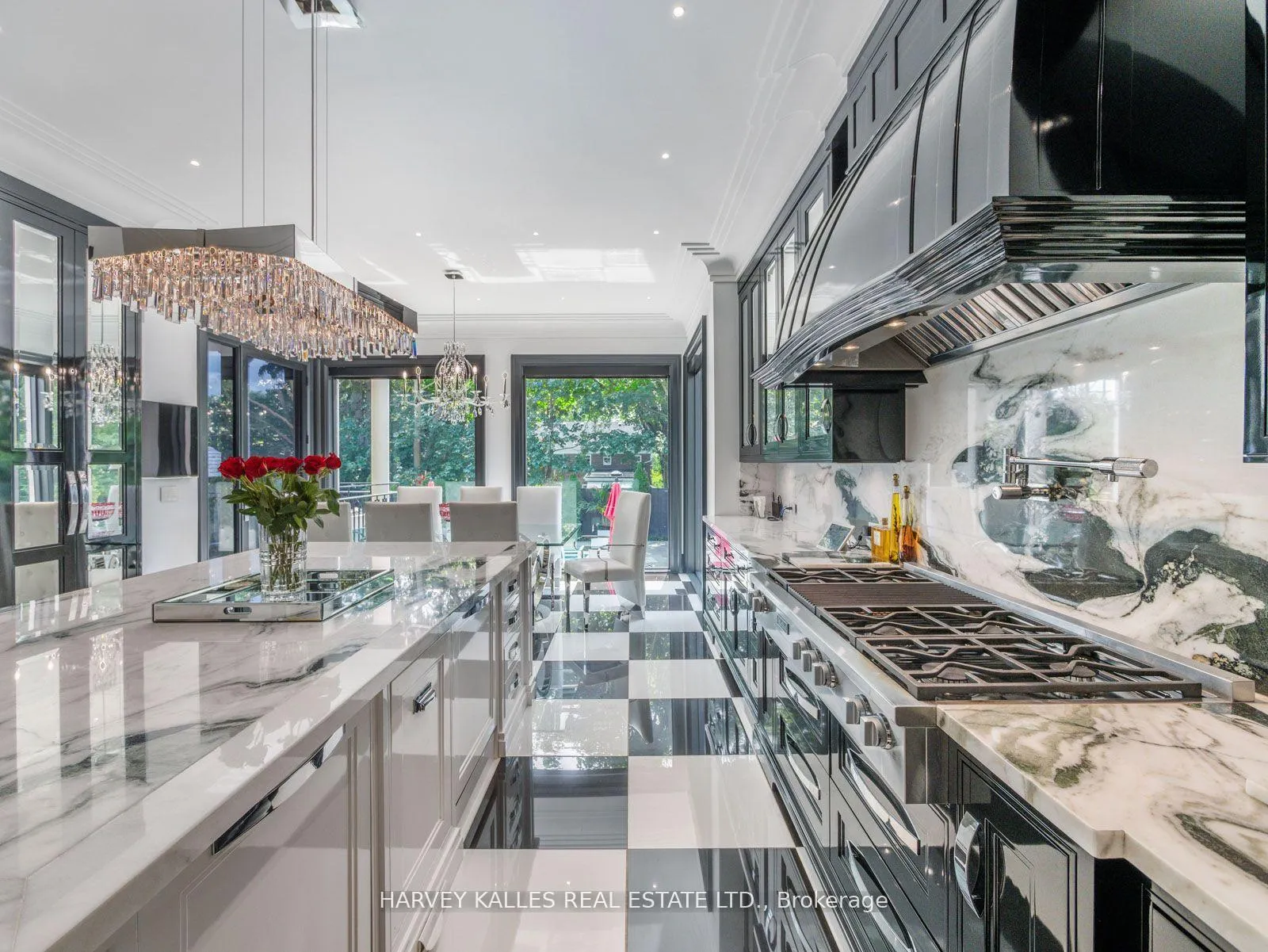 Photo 13 of 327 Cortleigh Boulevard, Toronto, Bedford Park-Nortown — HOMEH