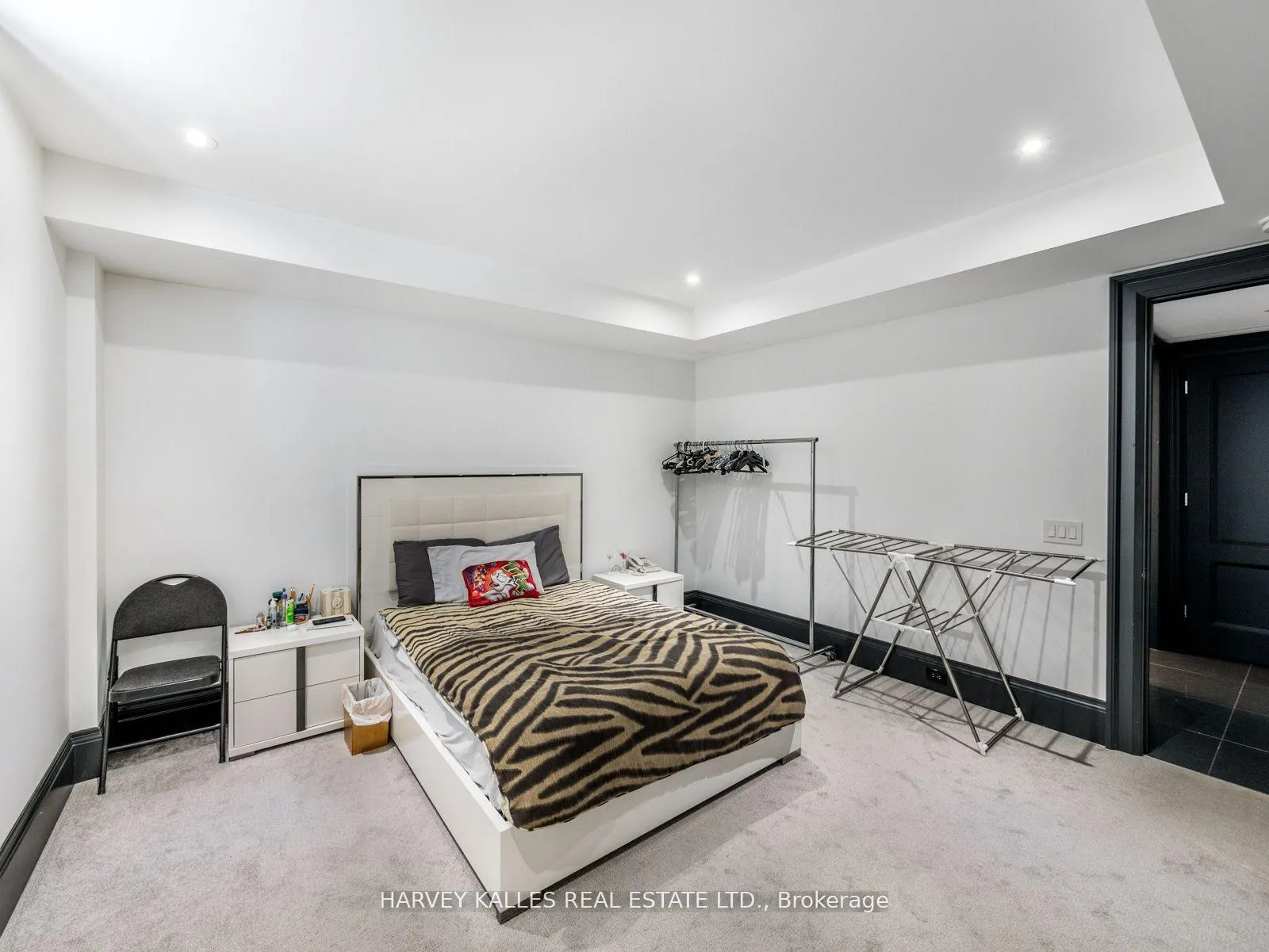 Photo 28 of 327 Cortleigh Boulevard, Toronto, Bedford Park-Nortown — HOMEH