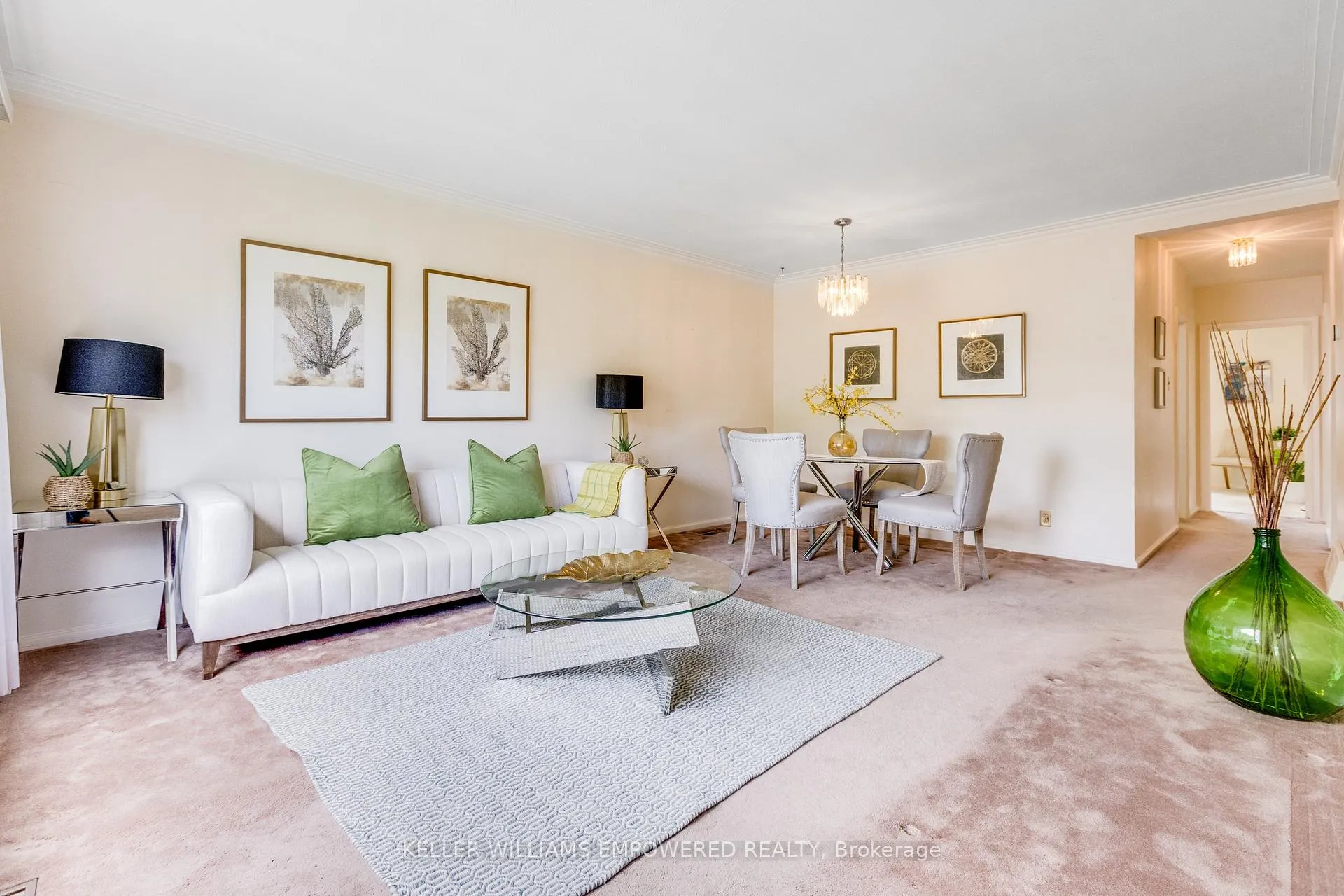 Photo 5 of 17 Checkendon Drive, Etobicoke, Rexdale-Kipling — HOMEH