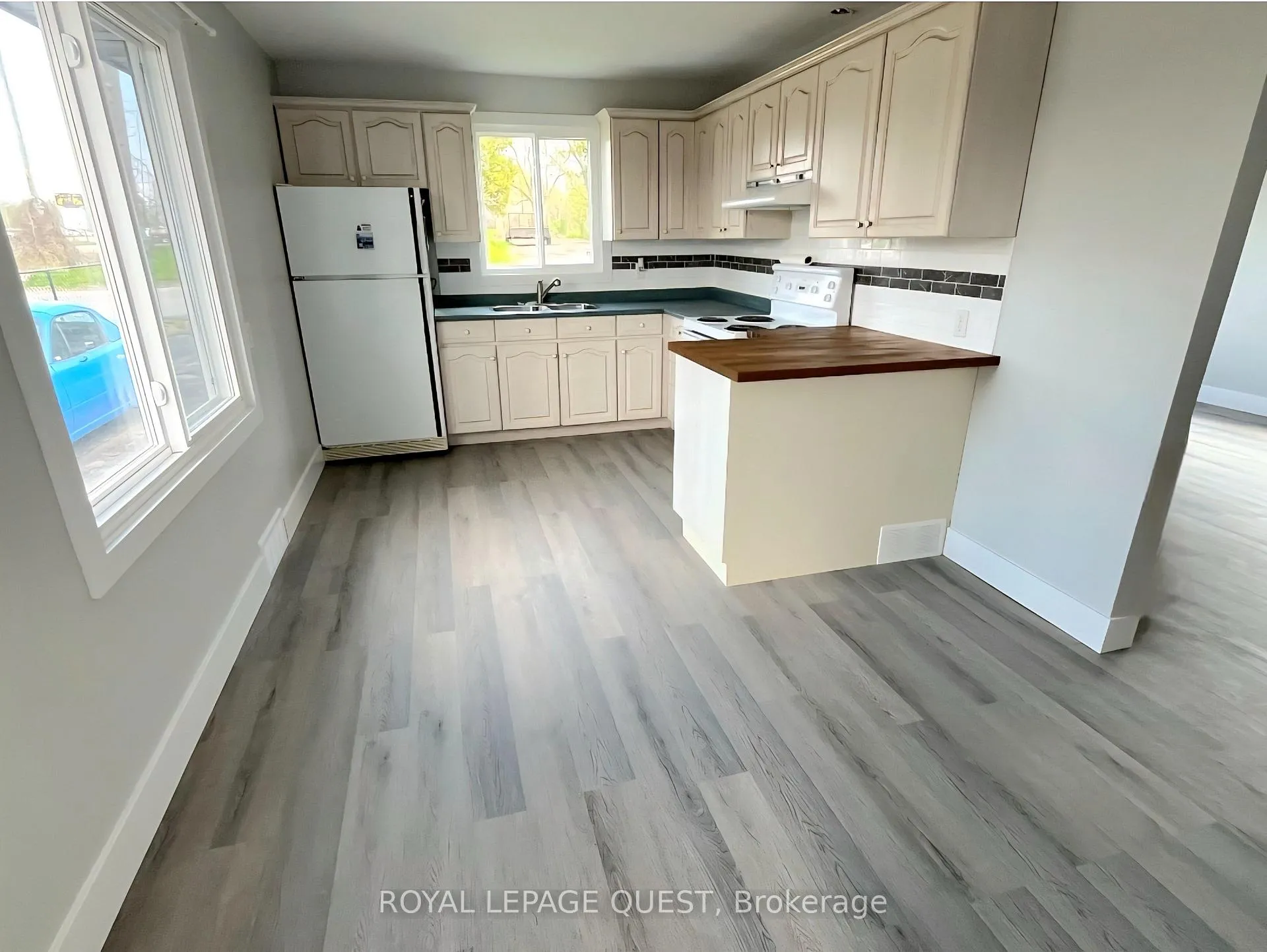 Photo 17 of 7 Creighton Street, Orillia — HOMEH