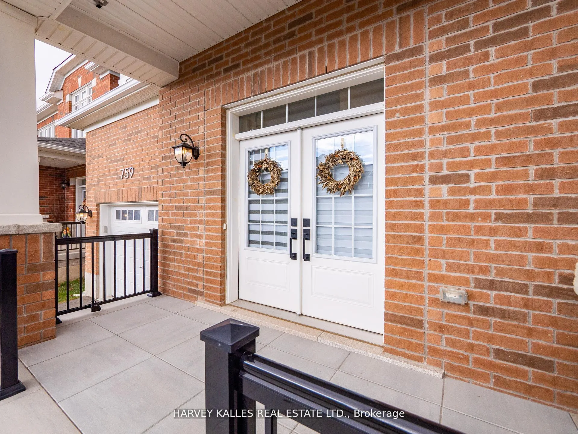 Photo 3 of 759 Aspen Terrace W, Milton, Cobban — HOMEH