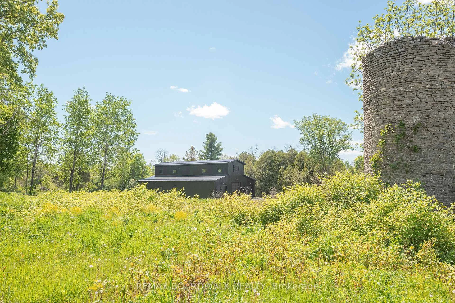 Photo 15 of 4701 4th Concession Road, Augusta, Augusta Twp — HOMEH