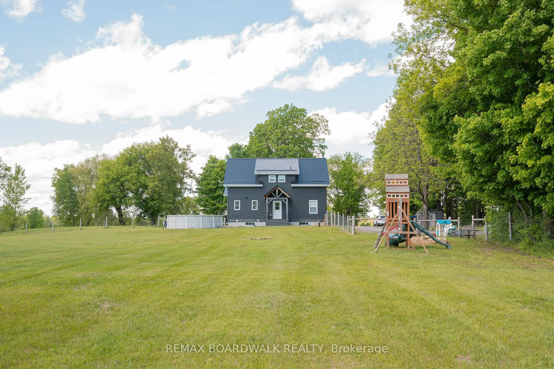Photo 20 of 4701 4th Concession Road, Augusta, Augusta Twp — HOMEH