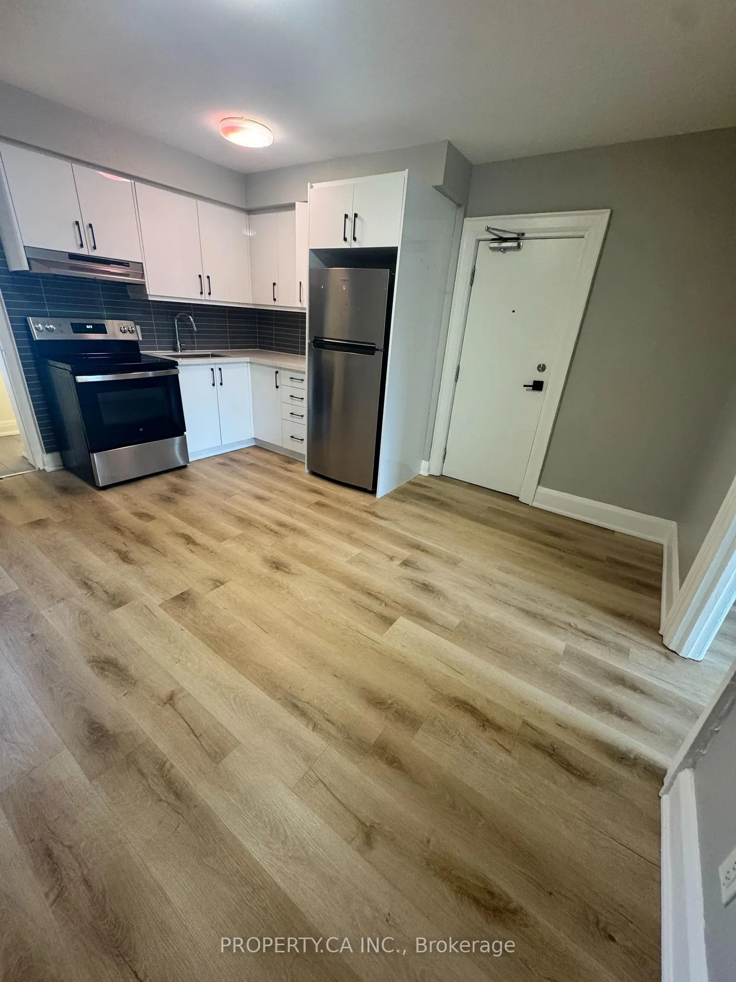 Photo 1 of Unit 17, 781 St Clair Avenue W, Toronto, Wychwood — HOMEH