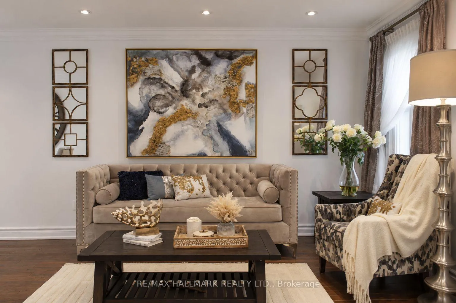 Photo 12 of 92 Weldrick Road E, Richmond Hill, Harding — HOMEH