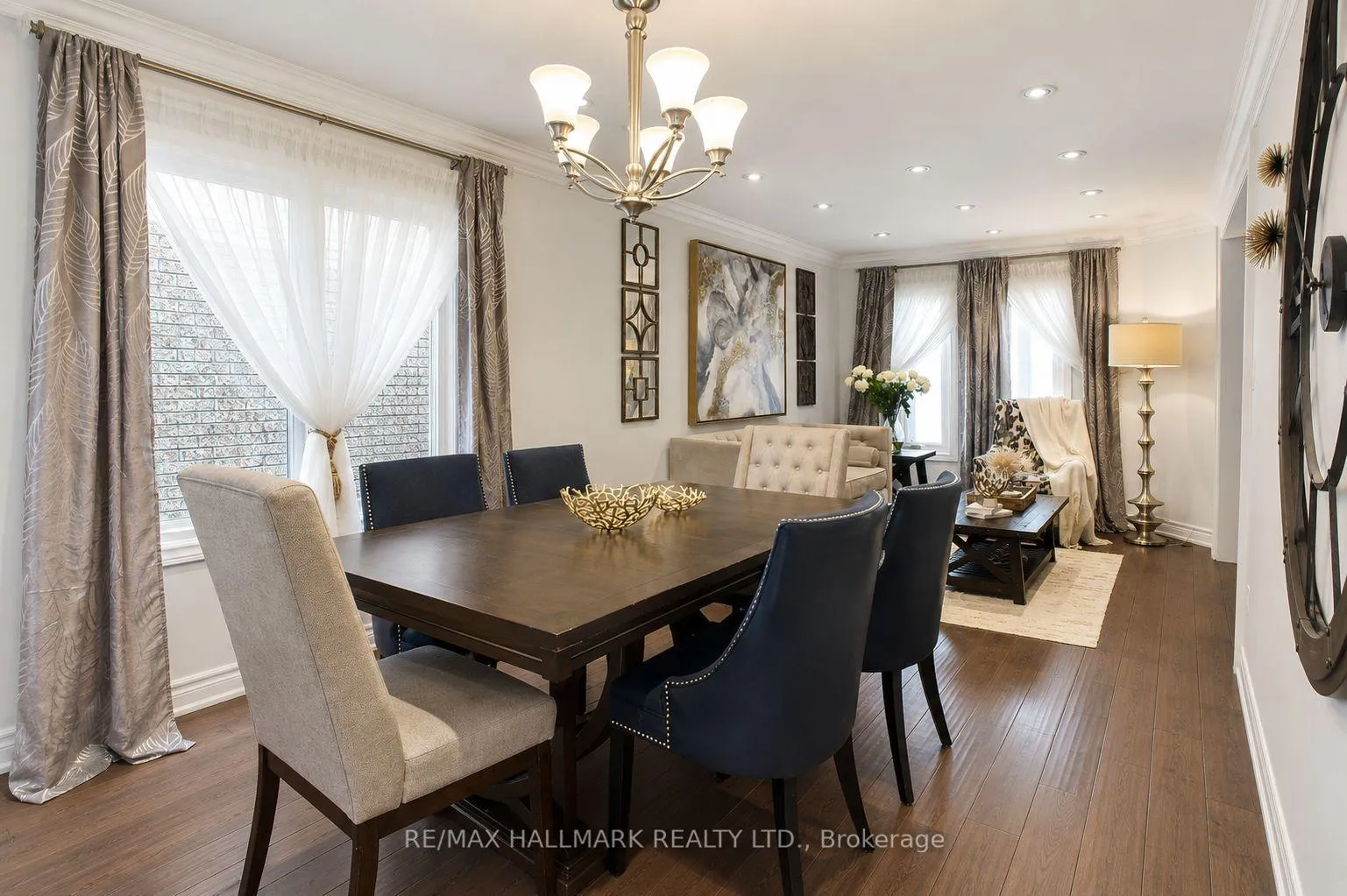 Photo 10 of 92 Weldrick Road E, Richmond Hill, Harding — HOMEH