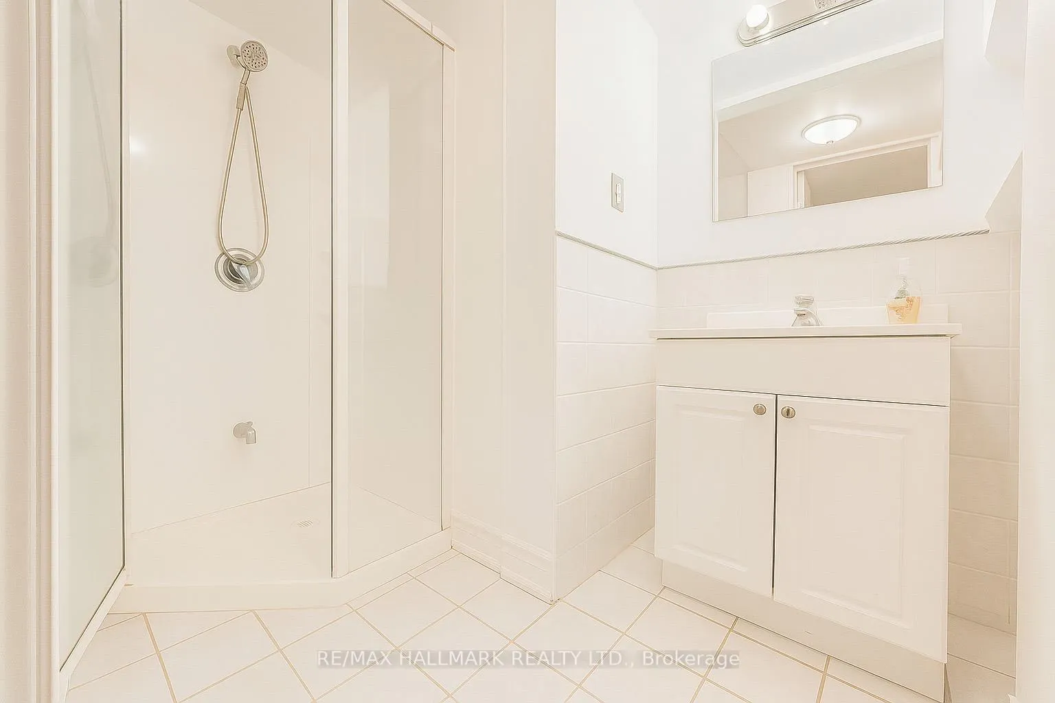 Photo 46 of 92 Weldrick Road E, Richmond Hill, Harding — HOMEH