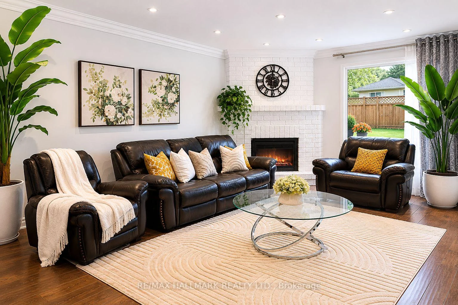 Photo 14 of 92 Weldrick Road E, Richmond Hill, Harding — HOMEH