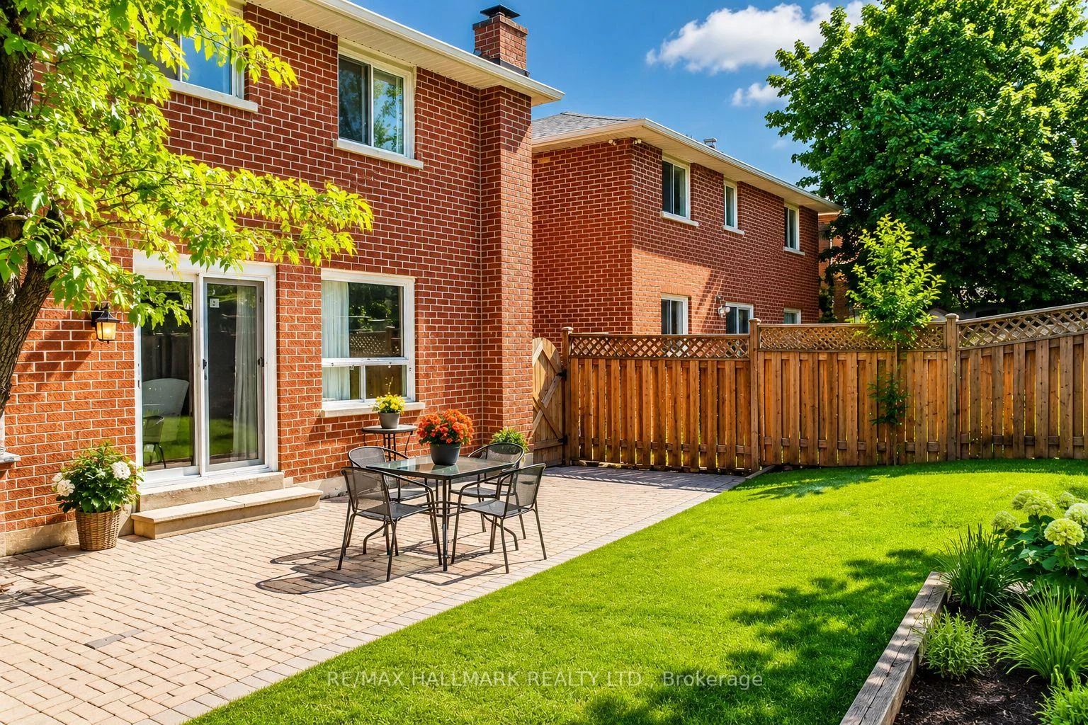 Photo 25 of 92 Weldrick Road E, Richmond Hill, Harding — HOMEH