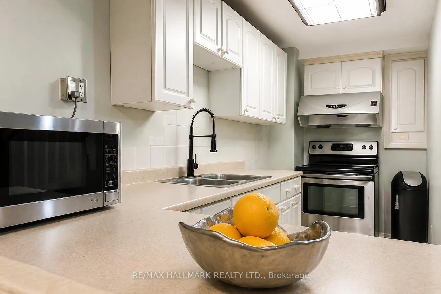 Photo 39 of 92 Weldrick Road E, Richmond Hill, Harding — HOMEH