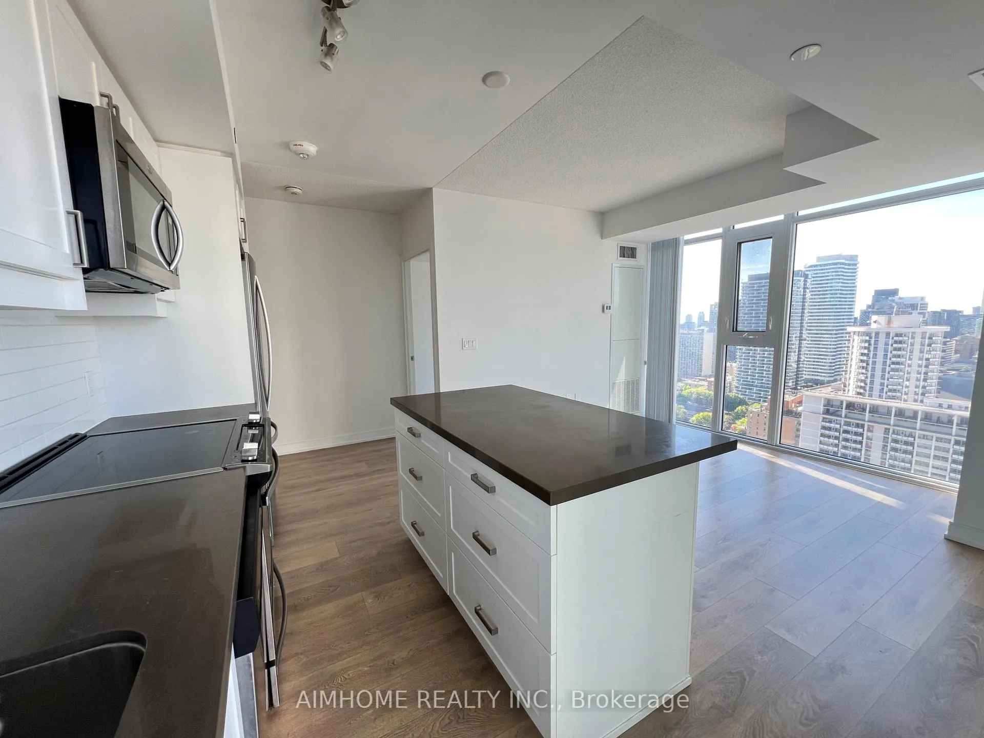 Photo 5 of Unit 3210, 50 Wellesley Street E, Toronto, Church-Yonge Corridor — HOMEH