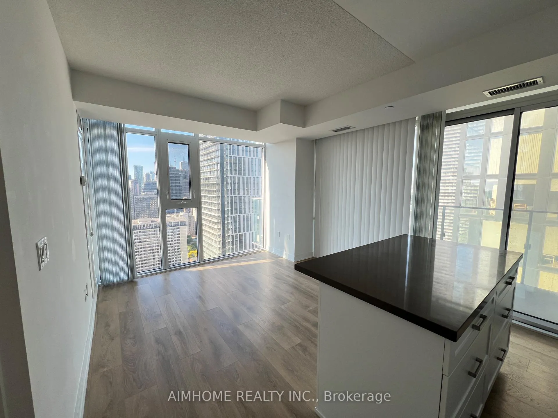 Photo 6 of Unit 3210, 50 Wellesley Street E, Toronto, Church-Yonge Corridor — HOMEH
