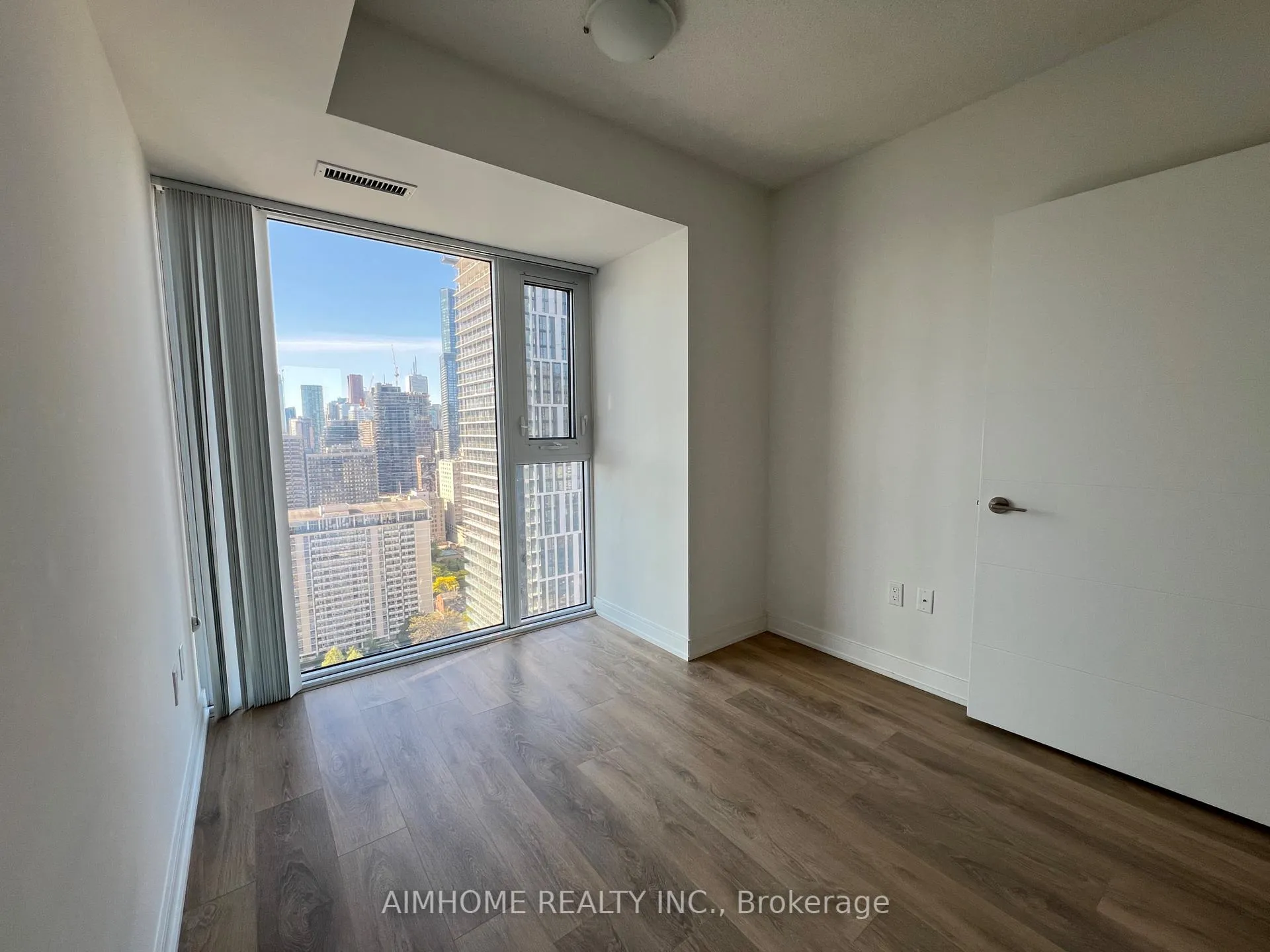 Photo 9 of Unit 3210, 50 Wellesley Street E, Toronto, Church-Yonge Corridor — HOMEH