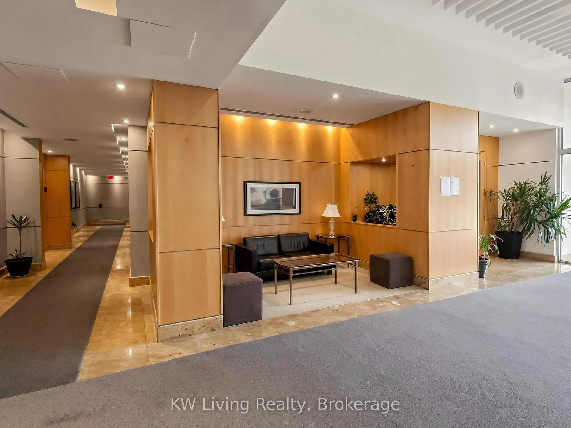 Photo 4 of Unit 219, 62 Suncrest Boulevard, Markham, Commerce Valley — HOMEH