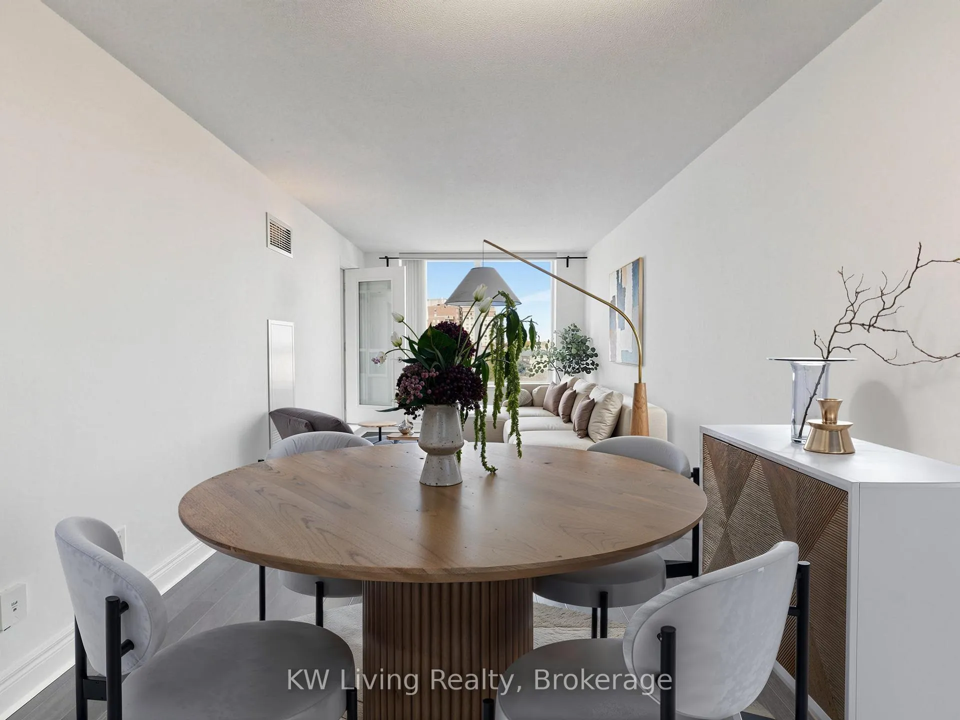 Photo 7 of Unit 219, 62 Suncrest Boulevard, Markham, Commerce Valley — HOMEH