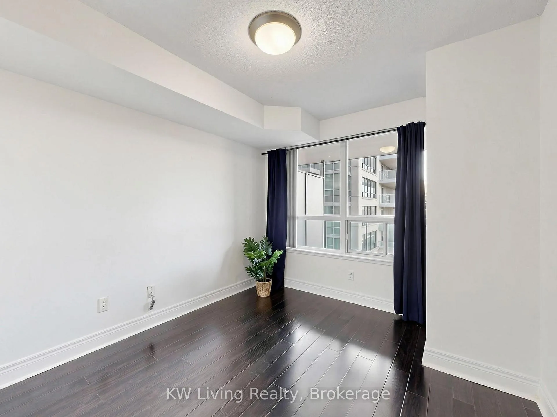 Photo 16 of Unit 219, 62 Suncrest Boulevard, Markham, Commerce Valley — HOMEH