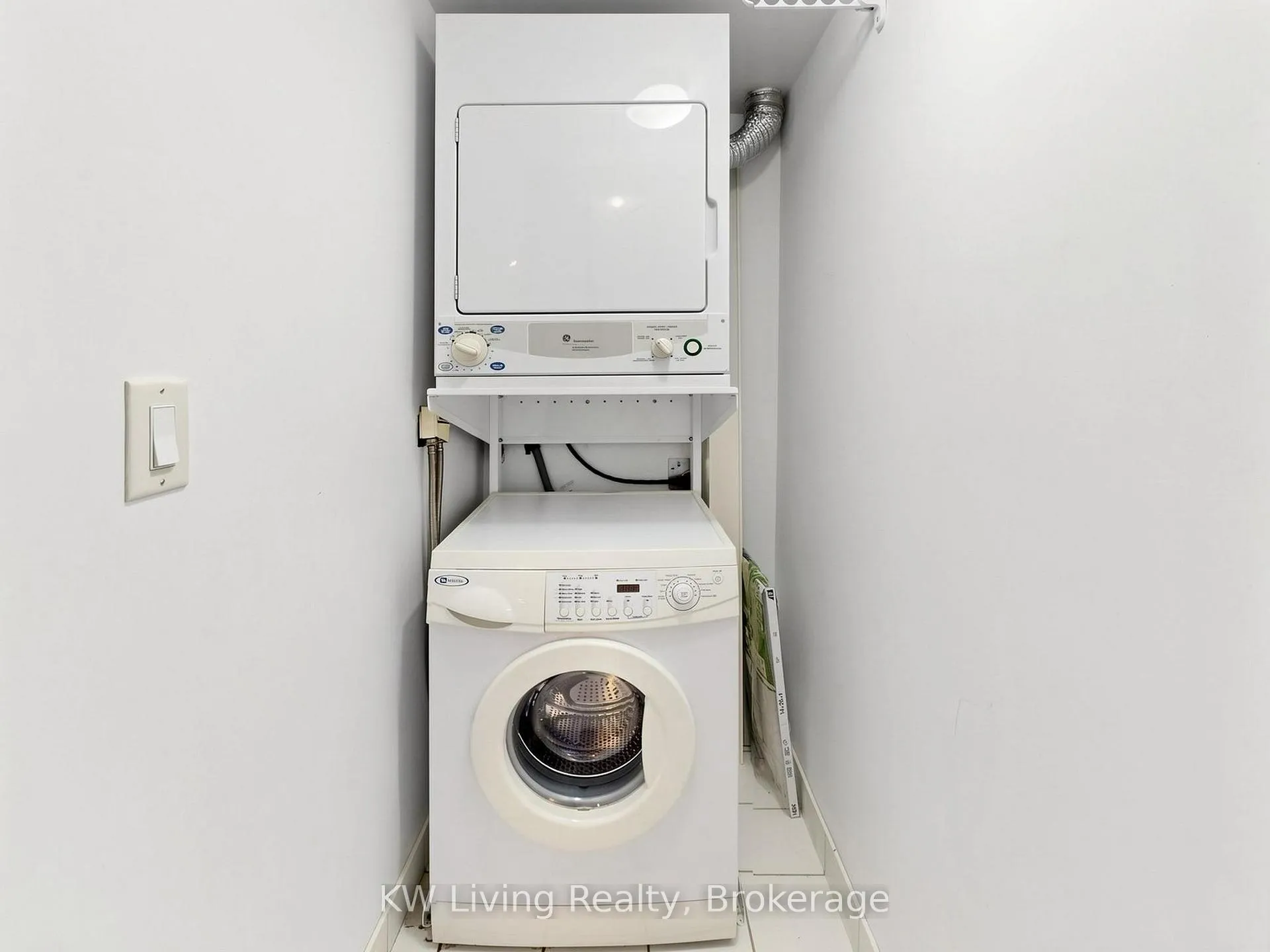 Photo 18 of Unit 219, 62 Suncrest Boulevard, Markham, Commerce Valley — HOMEH