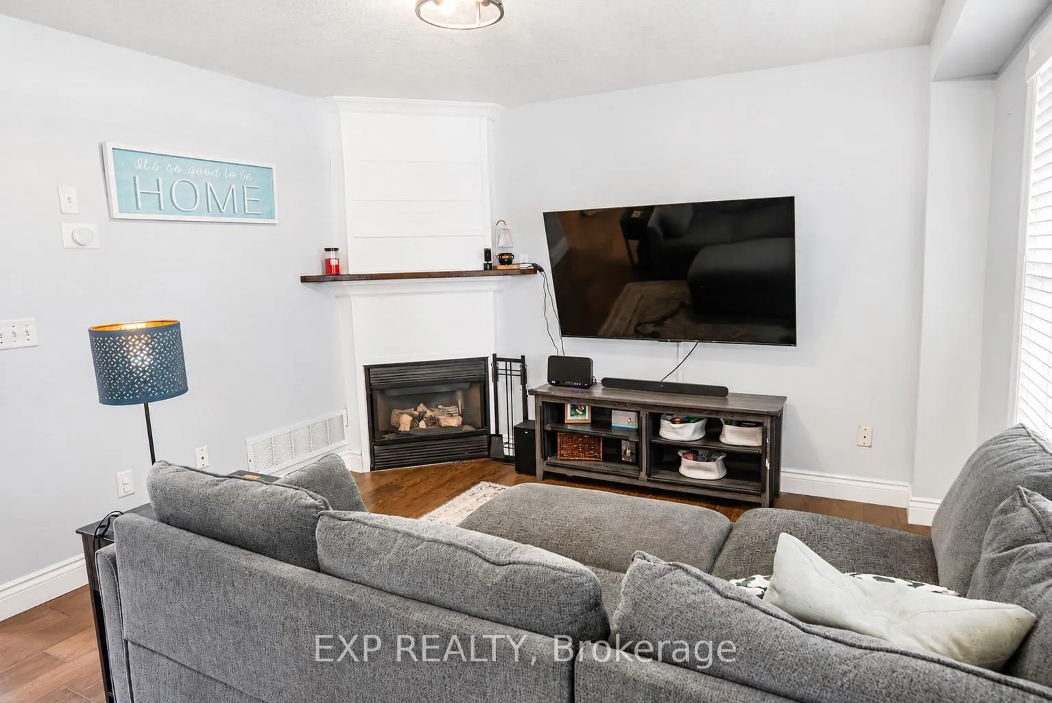 Photo 5 of 24 Lovell Crescent, Brantford, Empire — HOMEH