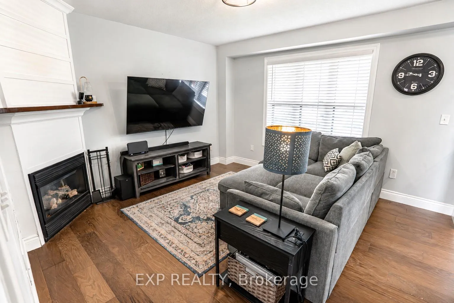 Photo 6 of 24 Lovell Crescent, Brantford, Empire — HOMEH