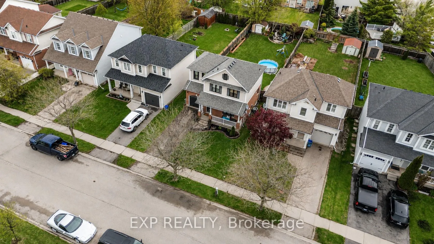 Photo 35 of 24 Lovell Crescent, Brantford, Empire — HOMEH
