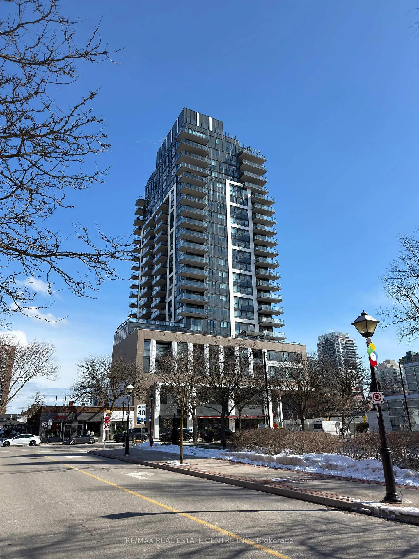 Photo 2 of Unit 414, 2007 James Street, Burlington, Brant — HOMEH
