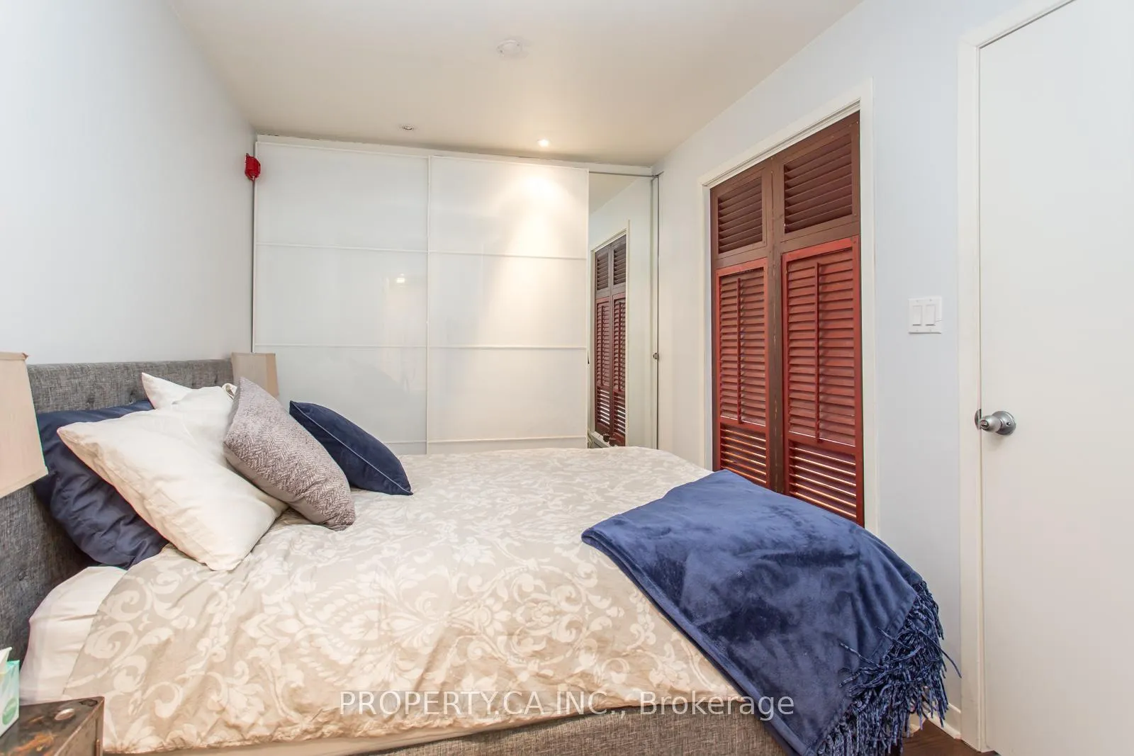 Photo 7 of 22 Brad Street, Toronto, Junction Area — HOMEH