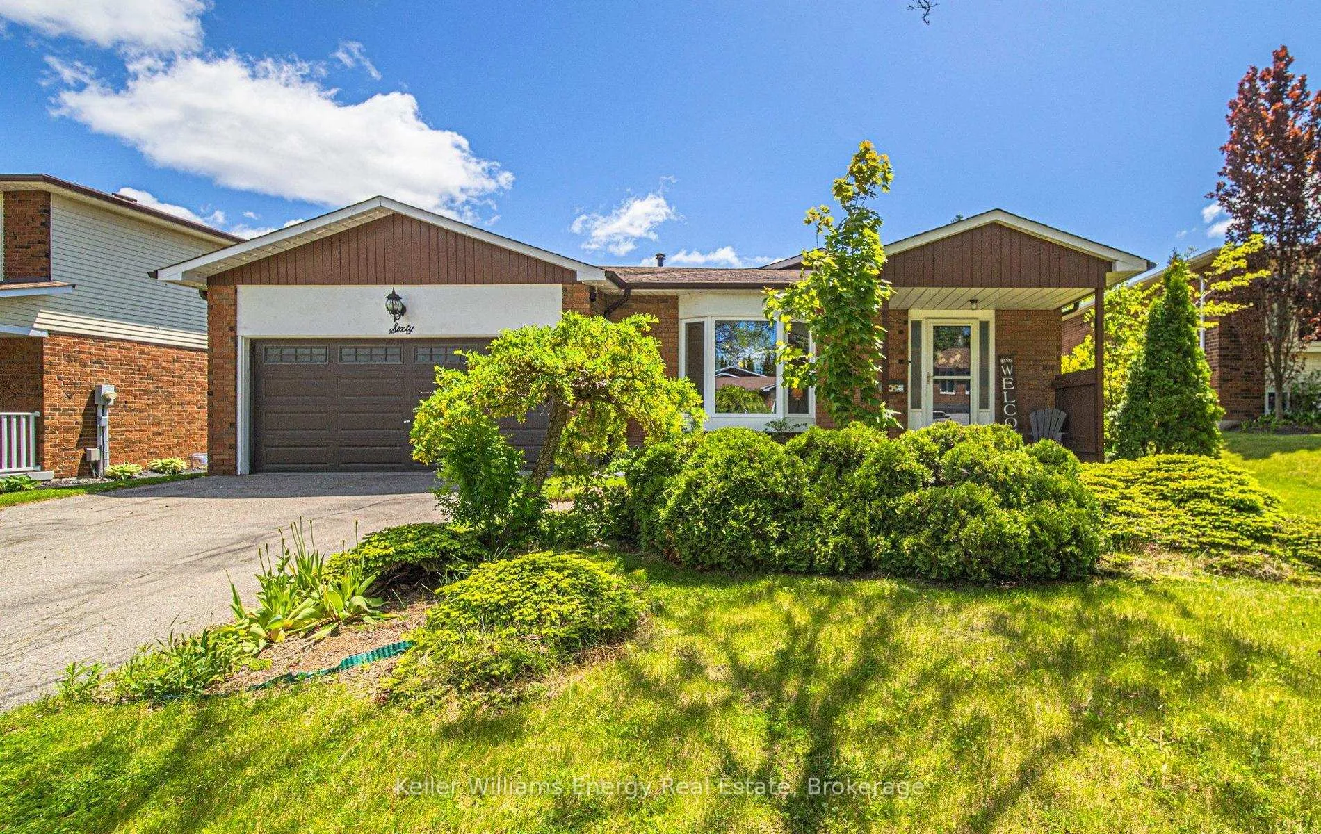 Photo 1 of 60 Habitant Crescent, Whitby, Lynde Creek — HOMEH