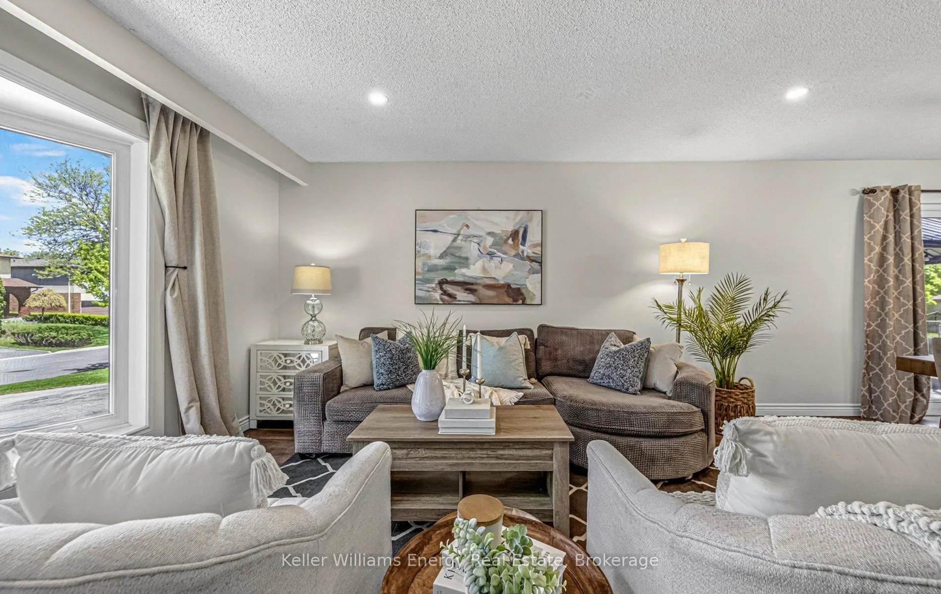 Photo 15 of 60 Habitant Crescent, Whitby, Lynde Creek — HOMEH