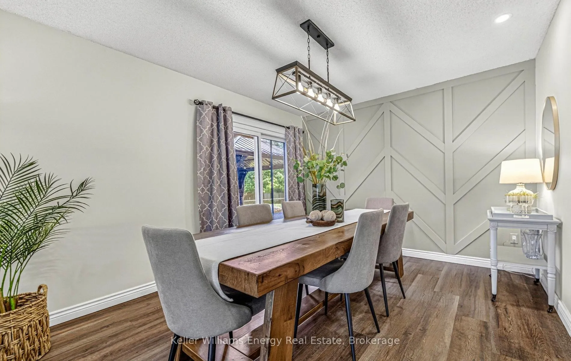 Photo 18 of 60 Habitant Crescent, Whitby, Lynde Creek — HOMEH
