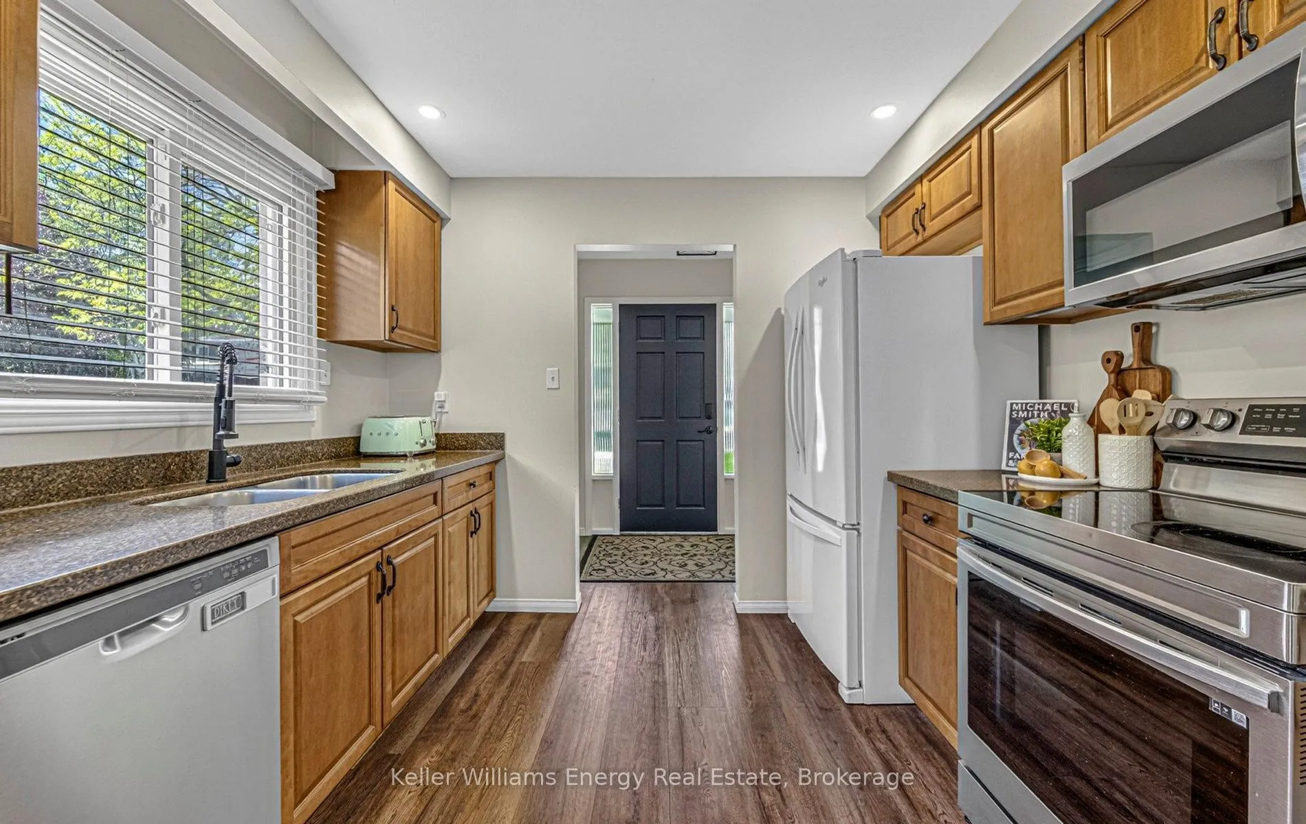 Photo 23 of 60 Habitant Crescent, Whitby, Lynde Creek — HOMEH