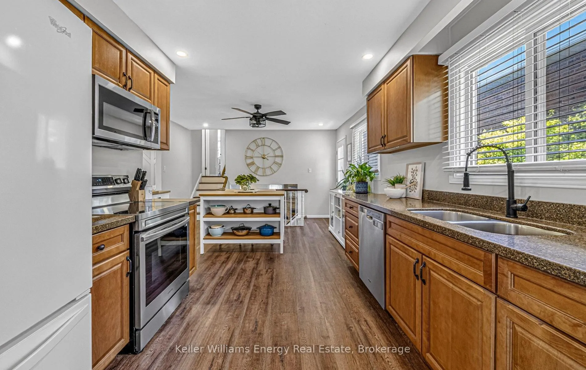 Photo 24 of 60 Habitant Crescent, Whitby, Lynde Creek — HOMEH