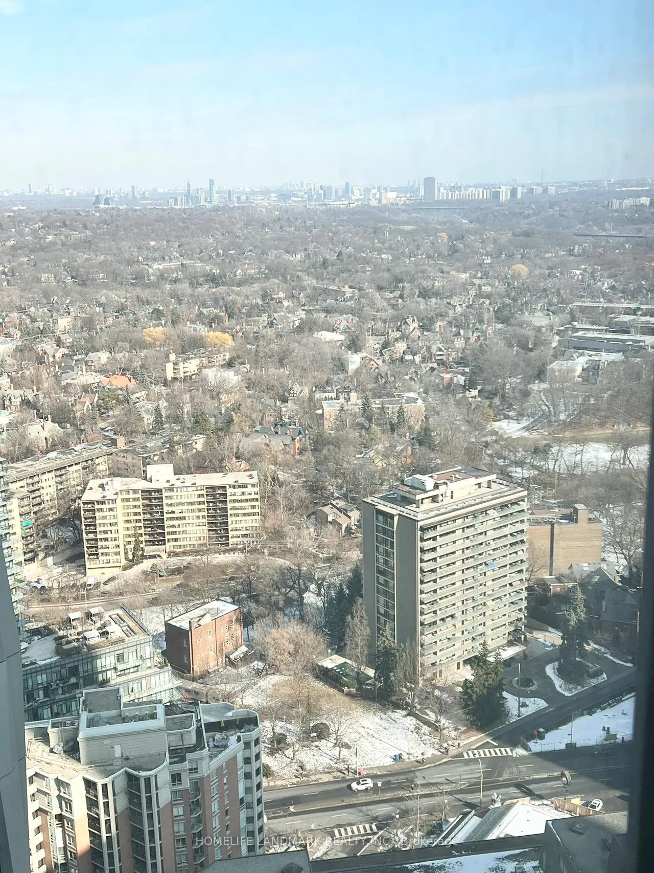 Photo 8 of Unit 3808, 8 Cumberland Street, Toronto, The Annex — HOMEH